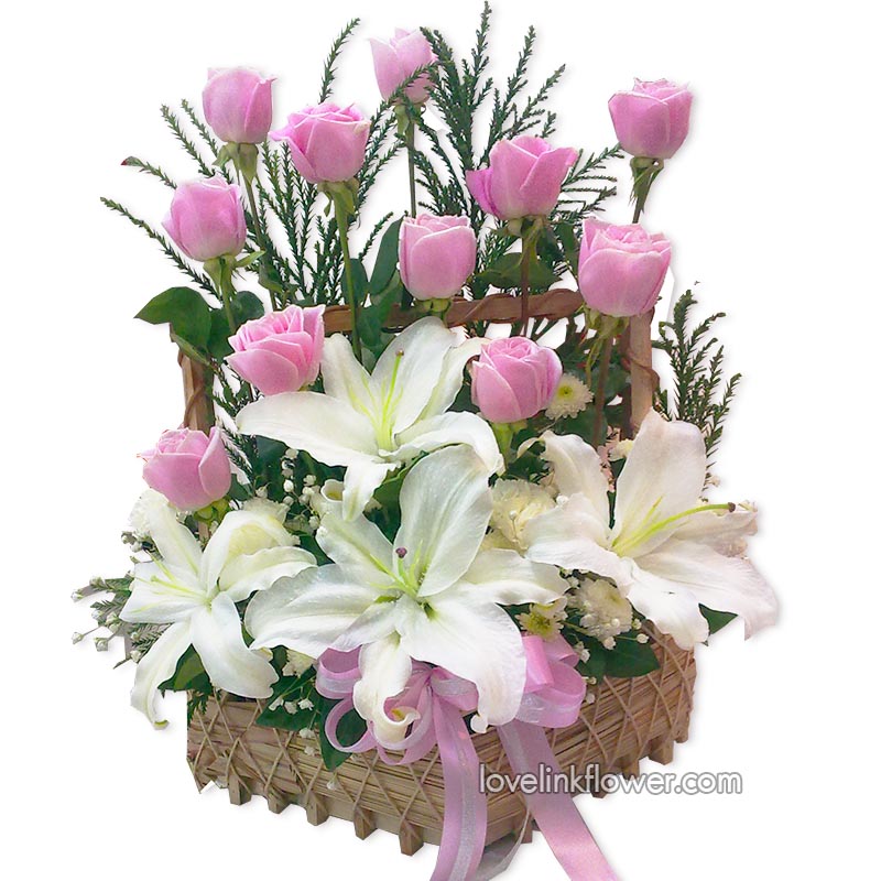 กระเช้าดอกไม้ ส่งวิภาวดี และส่งทั่วกรุงเทพ กระเช้าดอกไม้ B 26     กระเช้าอ่อนโยน