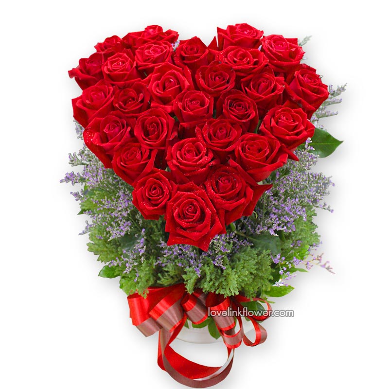 แจกันดอกกุหลาบแดง จัดเป็นรูปหัวใจ แจกันดอกไม้ Va 83