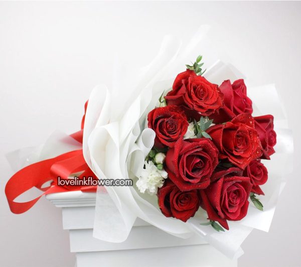 ดอกกุหลาบแดงวาเลนไทน์แทนความรัก